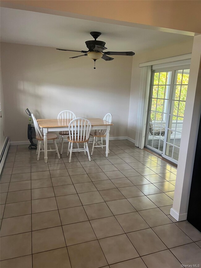 Foto del edificio - 1803 Albermarle Ave