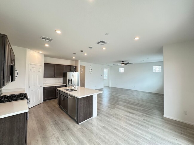 Building Photo - Rancho & Jones Phase 2