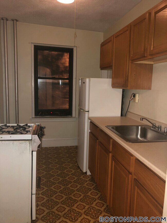 Foto del edificio - 349 Pleasant St