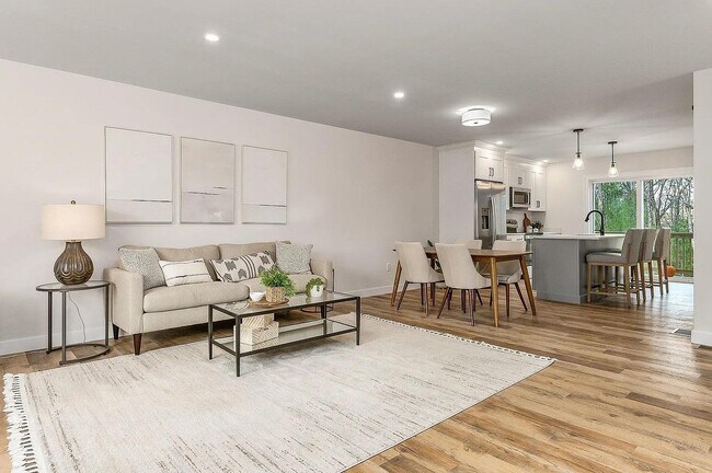 Foto del edificio - 27A Birch Hl Ln