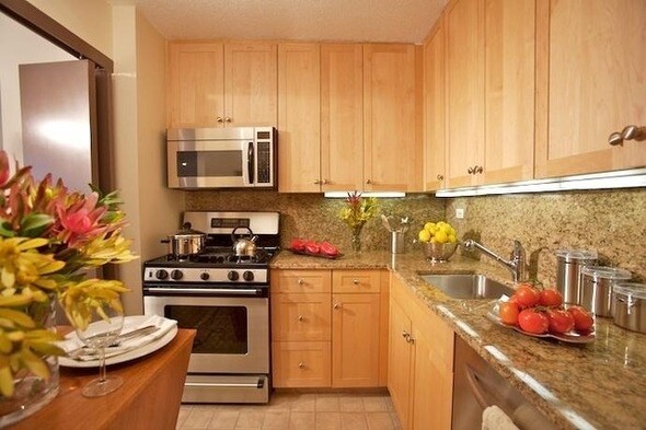 Foto del edificio - 395 E 24th St
