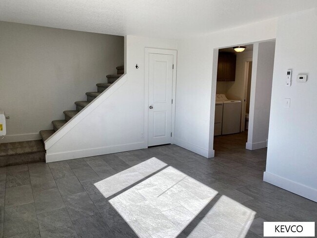 Foto del edificio - 1747-1759 E 16th St