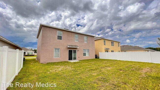 Foto del edificio - 4 br, 2.5 bath House - 543 Squires Grove Dr