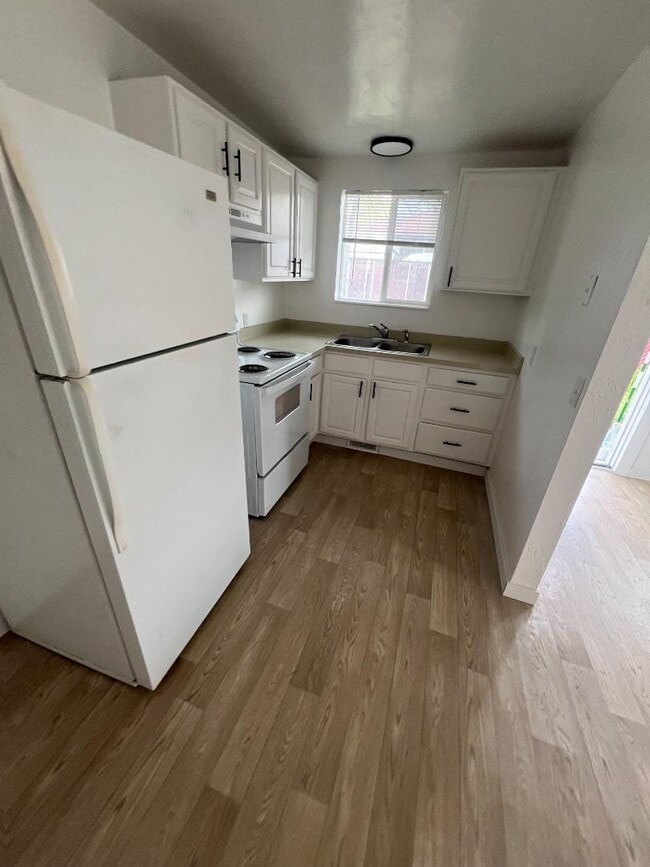 Building Photo - 622 S 1000 W