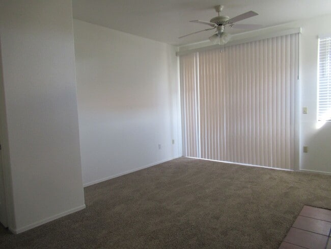 Building Photo - Condo with Mountain Views in Beautiful Portofino!