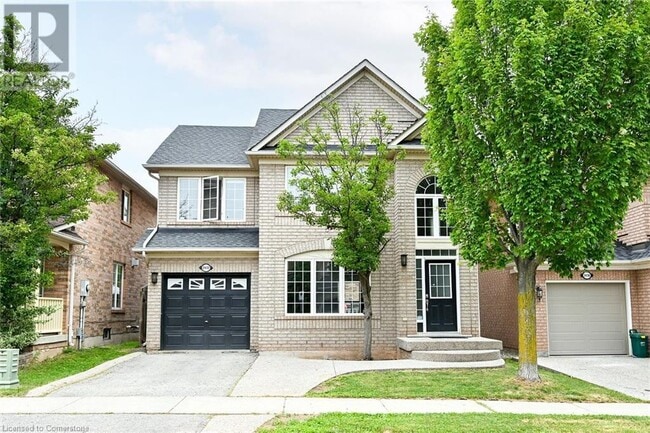Building Photo - 2432 Cornerbrooke Crescent
