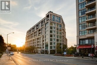 Building Photo - 2 Old Mill Dr