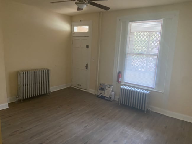 Building Photo - 509 Richwood Ave