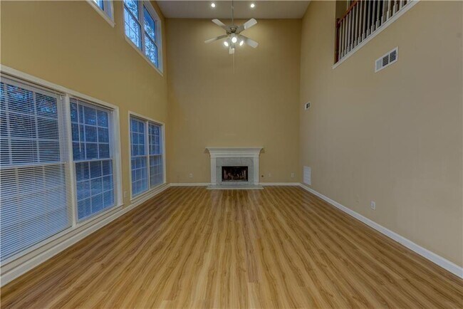 Building Photo - 1429 Oglethorpe Dr