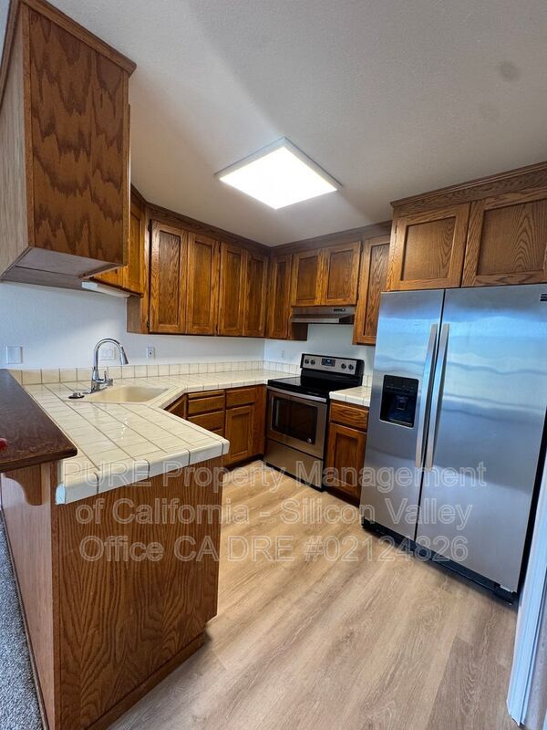 Foto del edificio - 113 Arabian Way