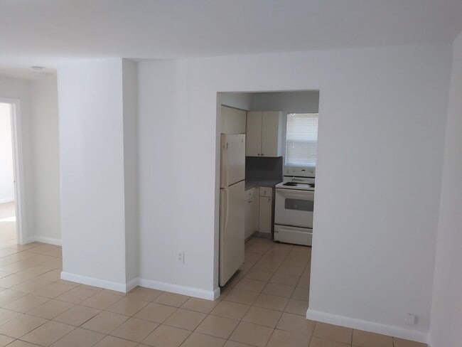 Foto del edificio - 1610 NW 59th St