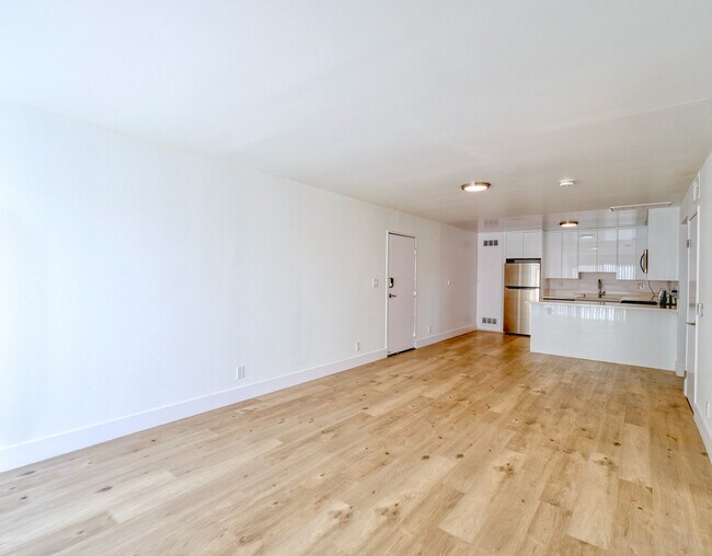 Foto del edificio - 3245 W Avenue 32