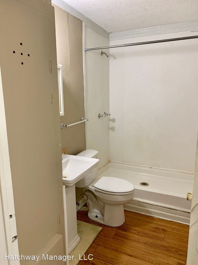 Foto del edificio - 2 br, 1 bath House - 723 Robinhood Rd