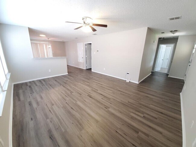 Foto del edificio - 1118 Single Tree Dr