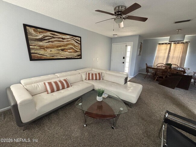 Foto del edificio - 12323 Silent Brook Trail N