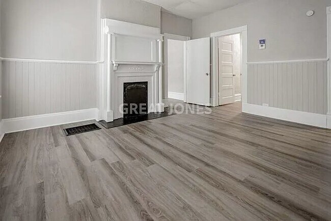 Foto del edificio - 2911 Beacon Ave