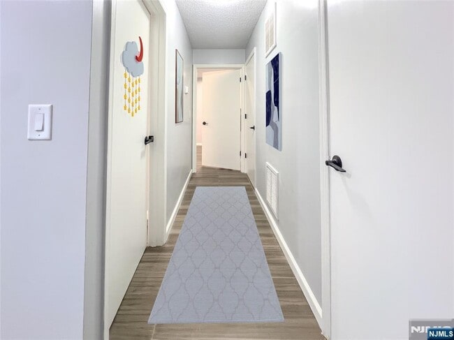 Building Photo - 1106 Sage Ct