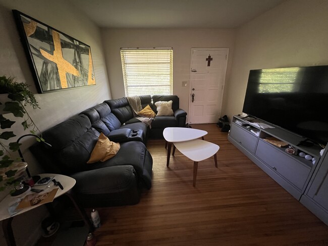 Foto del edificio - 3633 SW 26th Ter