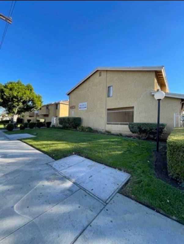 Primary Photo - 4631 Hedrick Ave
