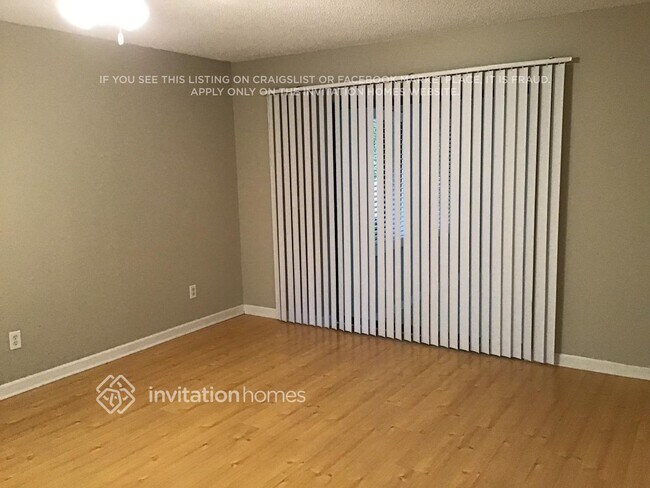 Foto del edificio - 838 Birdie Way