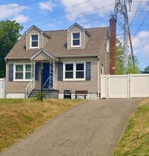 Building Photo - 4299 Express Dr N