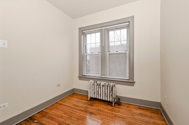 Building Photo - 11218 S Indiana Ave