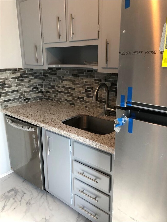 Foto del edificio - 2050 NE 39th St