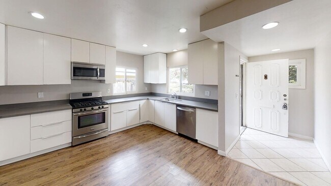 Foto del edificio - SDSU 6BD House – Walk to Campus, Prime Stu...