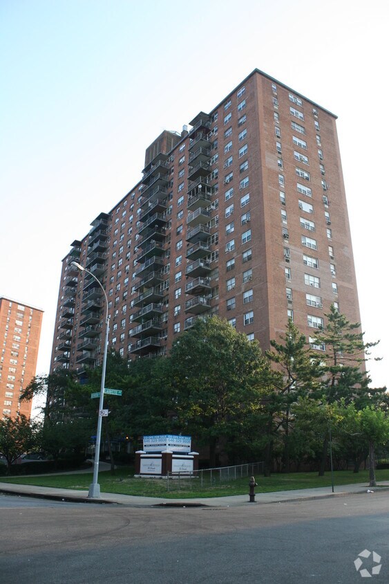 LafayetteBoynton Apartments in Bronx, NY