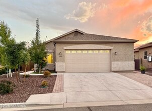 Building Photo - 5768 N Thornberry Dr