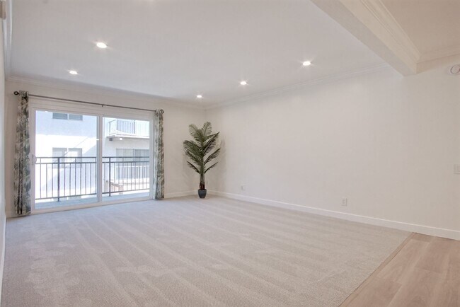 Foto del edificio - 5460 White Oak Ave