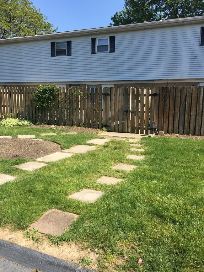 Back door/ parking - 2236 Laurelwood Dr