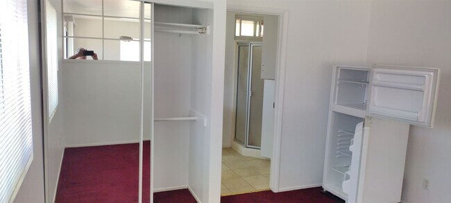 Foto del edificio - Studio, 1 bath House - 519 Center St C