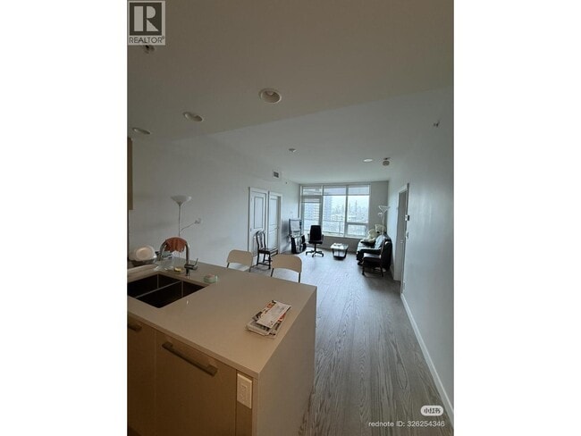 Photo du bâtiment - 3533 Ross Drive