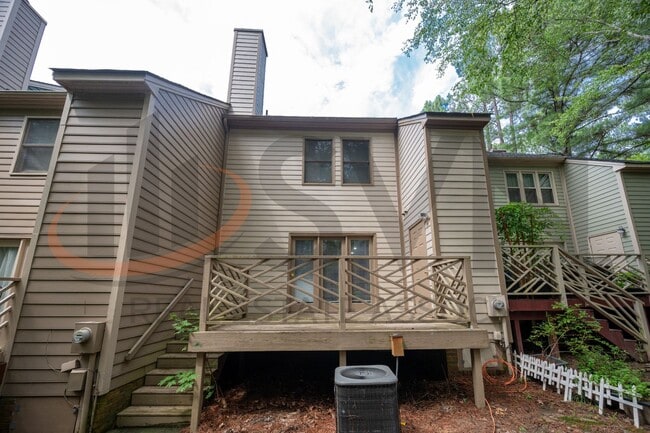Building Photo - 3117 Coachman's Way
