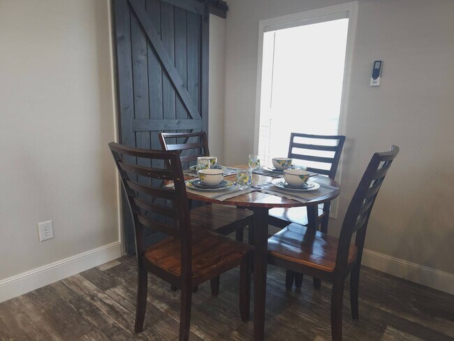 Building Photo - 200 S Banana River Dr