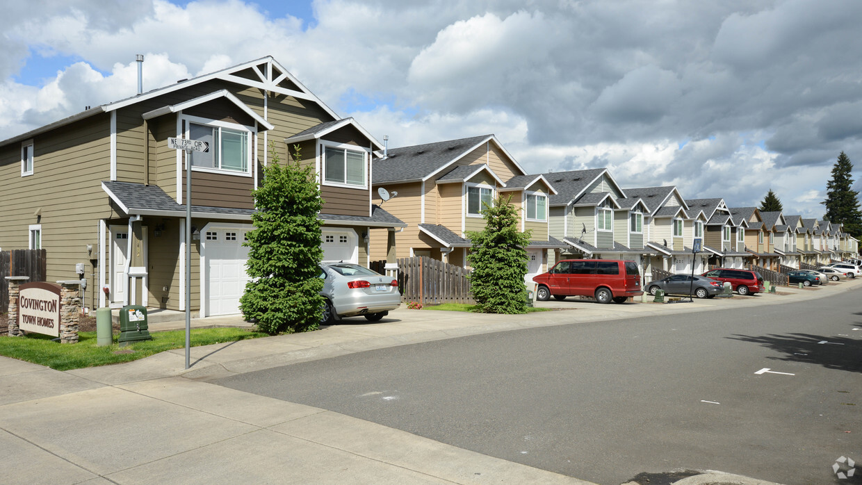 Primary Photo - Covington Townhomes