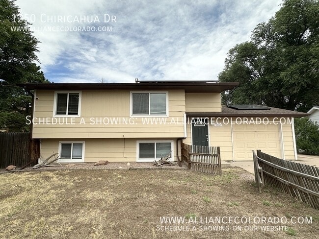 Photo - 1250 Chiricahua Dr House