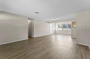 Building Photo - 4584 Kirkland Blvd