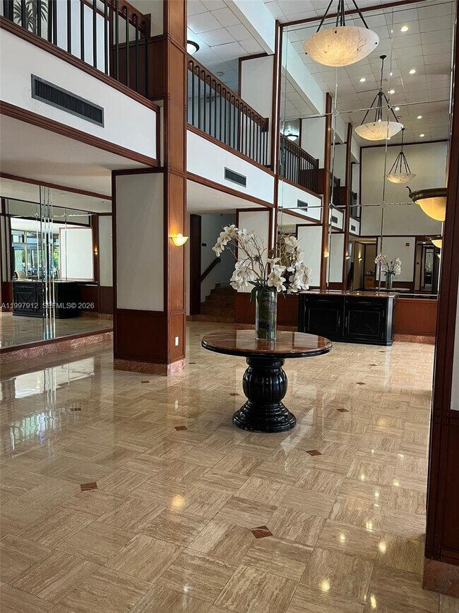 Foto del edificio - 2851 NE 183rd St