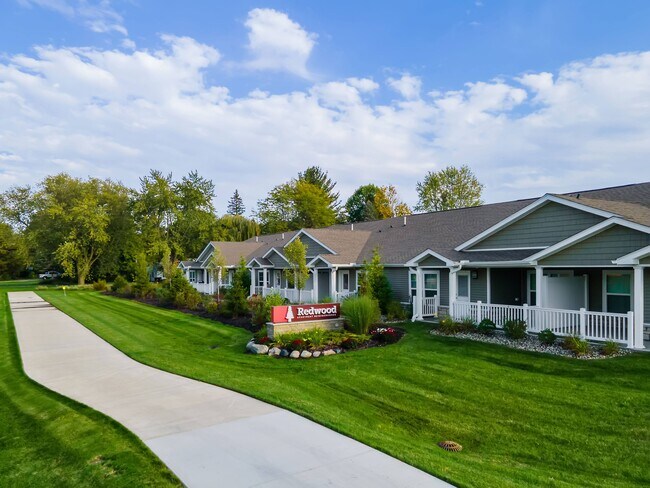 Foto del edificio - Redwood Delta Township Willow Highway