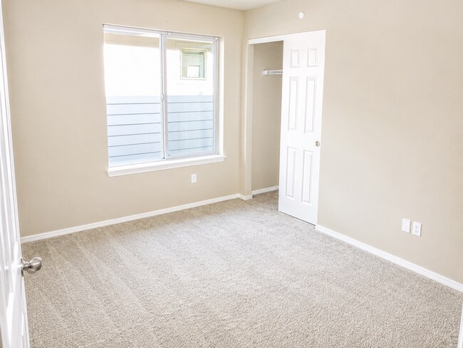 Foto del edificio - 15561 SW Stone Ridge Cir