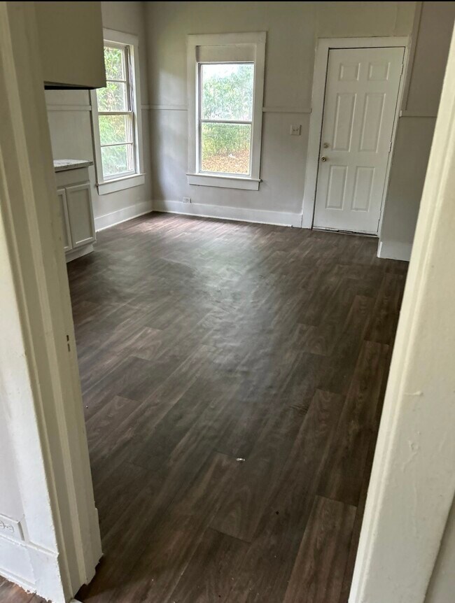 Foto del edificio - 3903 Polk St