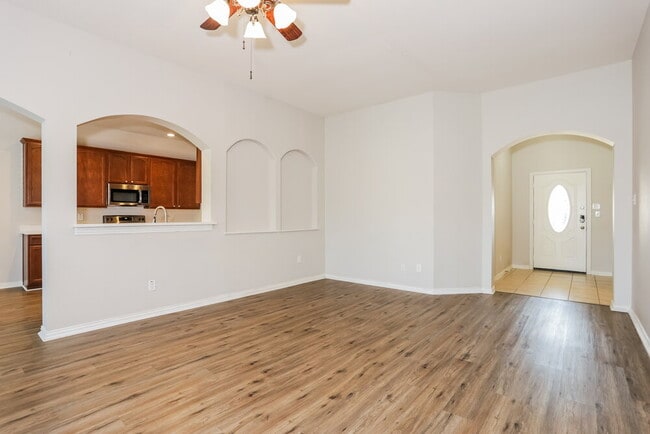 Foto del edificio - 1225 Camden Yard Dr