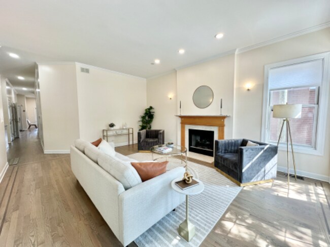 Foto del edificio - 1617 N Hermitage Ave