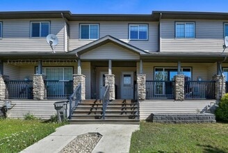 Building Photo - 11216 Pinnacle Dr