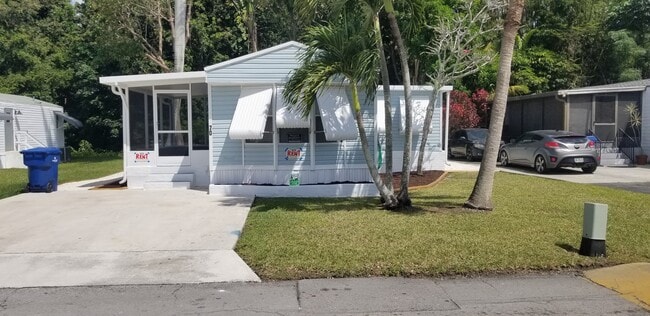 Building Photo - 35250 SW 177th Ct