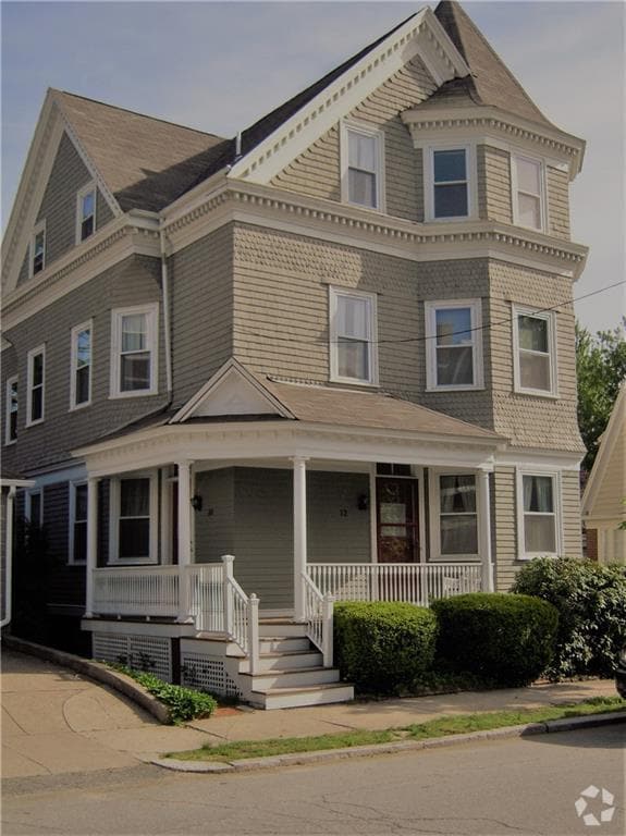 Building Photo - 12-12 Adelphi Ave