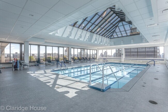 Foto del edificio - 202 E 87th St