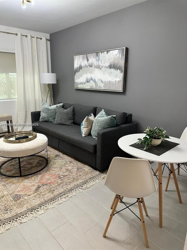 Foto del edificio - 740 Meridian Ave